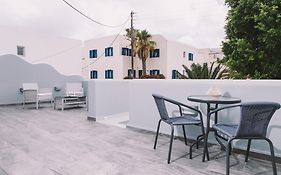 Oasis Suites Fira